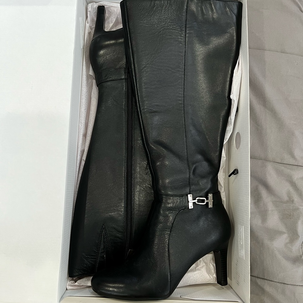 BANDOLINO BOOTS!!! NEW!